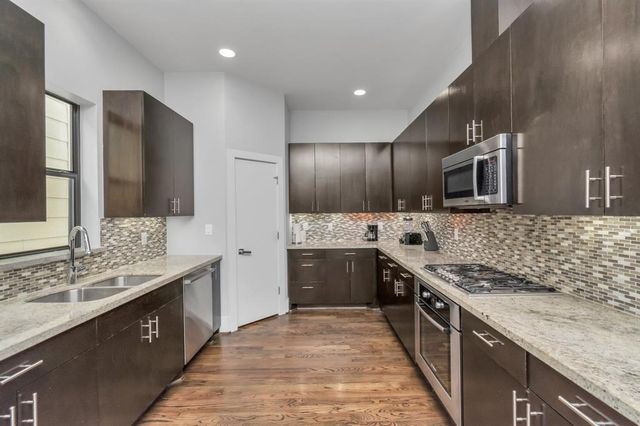 2119 Hadley Street, Houston, TX 77003