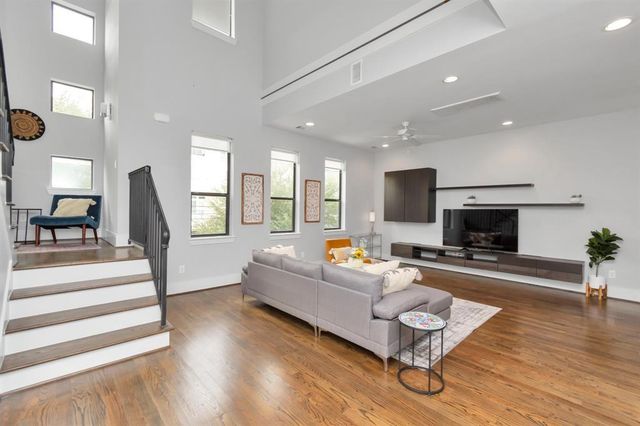 2119 Hadley Street, Houston, TX 77003