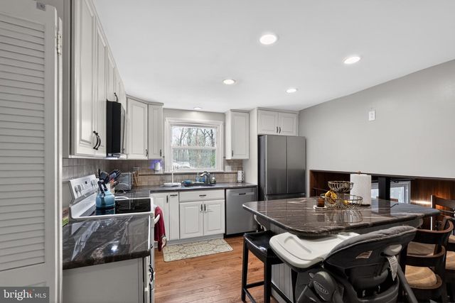 4517 E YATES RD, Bensalem, PA 19020