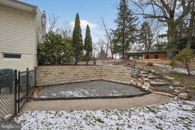 4517 E YATES RD, Bensalem, PA 19020