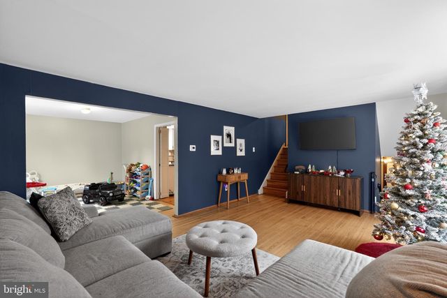 4517 E YATES RD, Bensalem, PA 19020