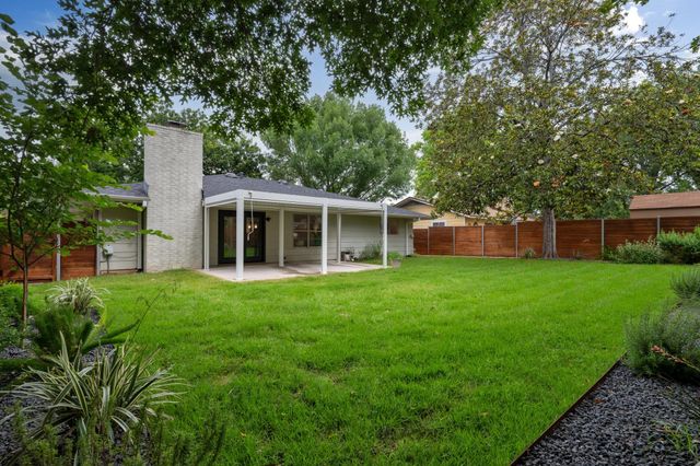 8503 Daleview DR, Austin, TX 78757