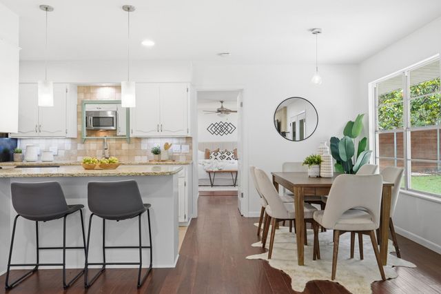 8503 Daleview DR, Austin, TX 78757