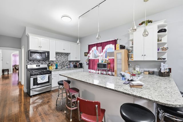 1601 S 51st Court, Cicero, IL 60804