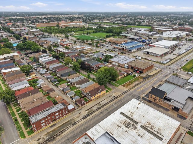 1601 S 51st Court, Cicero, IL 60804
