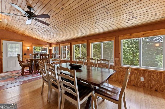 93 Misty Mountain Trail, Morganton, GA 30560