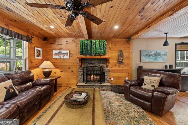 93 Misty Mountain Trail, Morganton, GA 30560