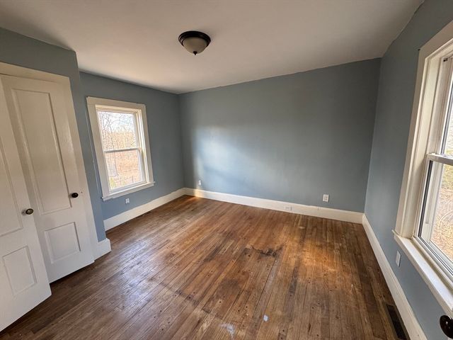 20 South St, Plainville, MA 02762