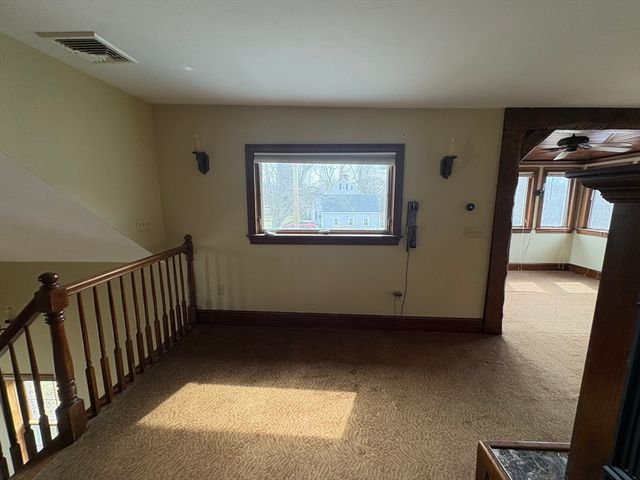 20 South St, Plainville, MA 02762