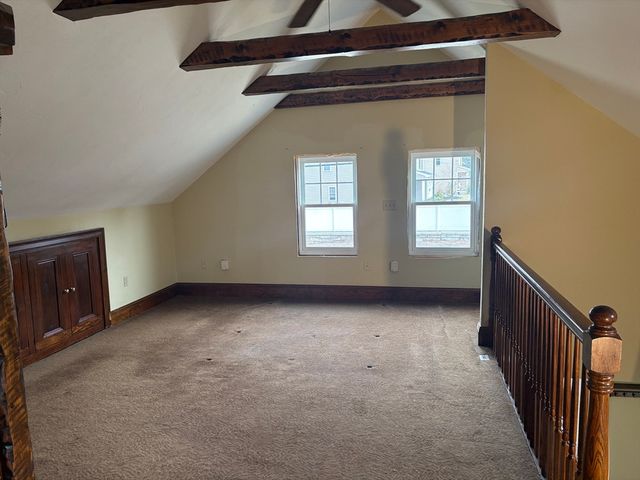 20 South St, Plainville, MA 02762