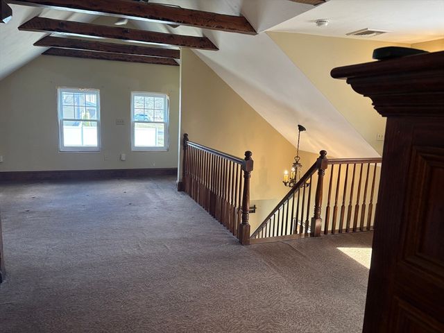 20 South St, Plainville, MA 02762