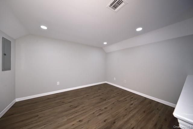 1804 Dolphin Lane 1804, Holbrook, NY 11741