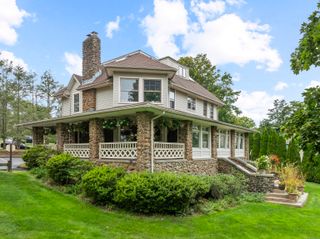 2750 Whitney Avenue, Hamden, CT 06518