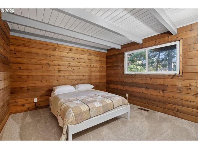 900 Greenridge St, Manzanita, OR 97130