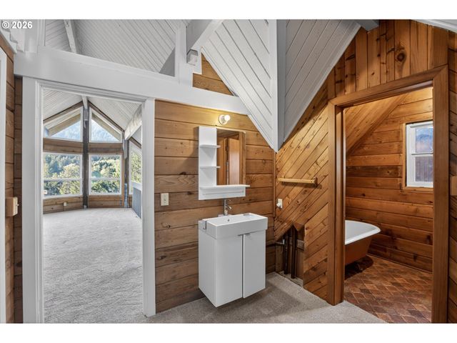 900 Greenridge St, Manzanita, OR 97130