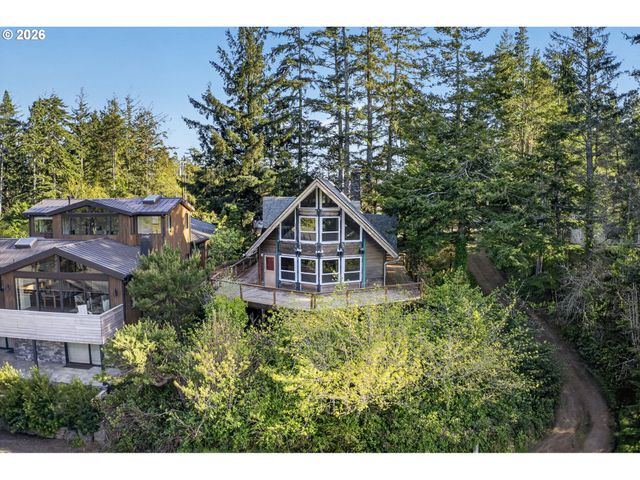 900 Greenridge St, Manzanita, OR 97130