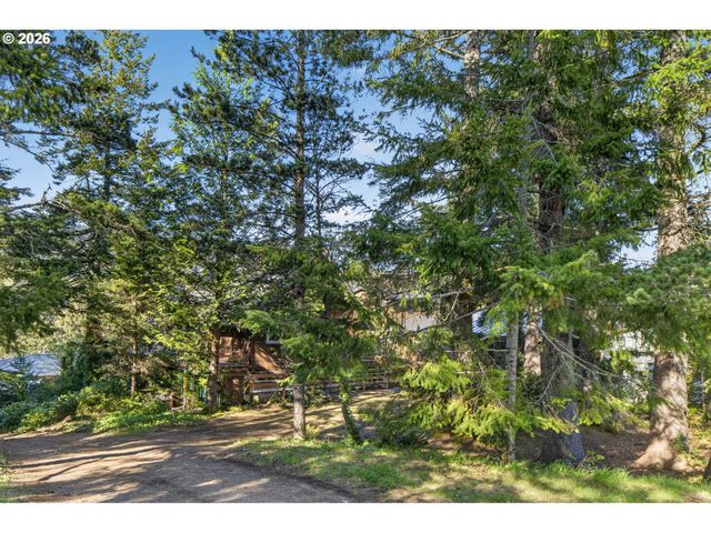 900 Greenridge St, Manzanita, OR 97130