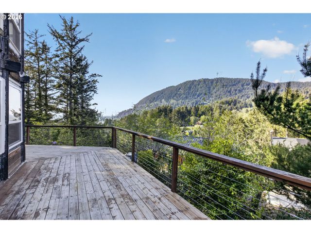 900 Greenridge St, Manzanita, OR 97130