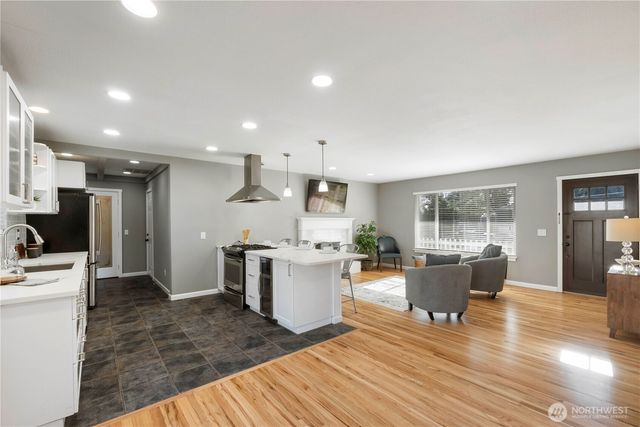 2816 S 299th Place, Federal Way, WA 98003