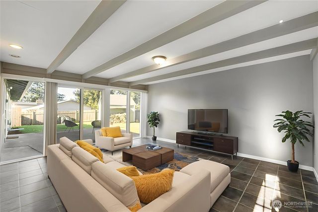 2816 S 299th Place, Federal Way, WA 98003