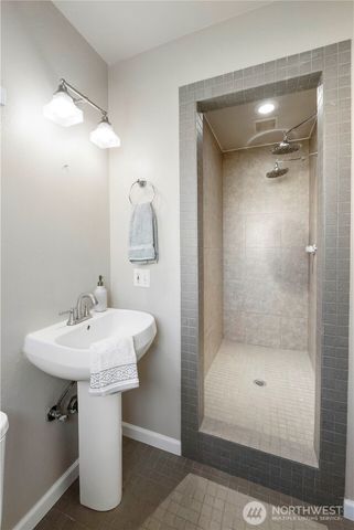 2816 S 299th Place, Federal Way, WA 98003