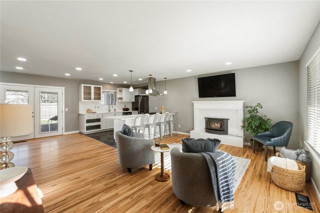 2816 S 299th Place, Federal Way, WA 98003