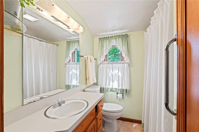 1543 2nd St, Beaver, PA 15009