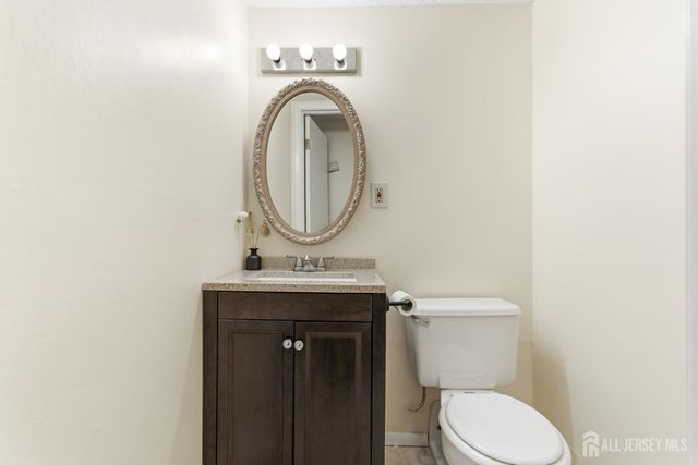64 Cottonwood Court 64, South Brunswick, NJ 08852