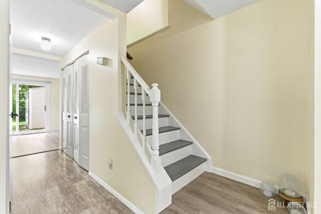 64 Cottonwood Court 64, South Brunswick, NJ 08852