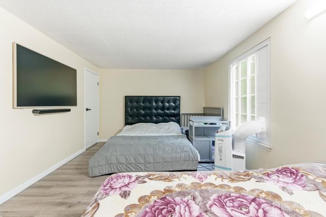 64 Cottonwood Court 64, South Brunswick, NJ 08852