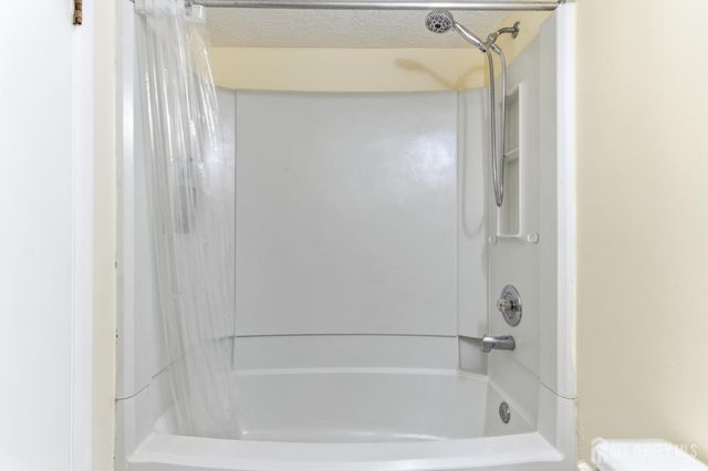 64 Cottonwood Court 64, South Brunswick, NJ 08852