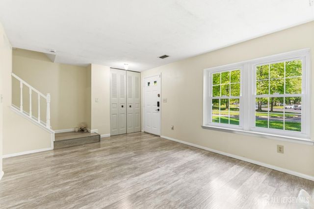 64 Cottonwood Court 64, South Brunswick, NJ 08852