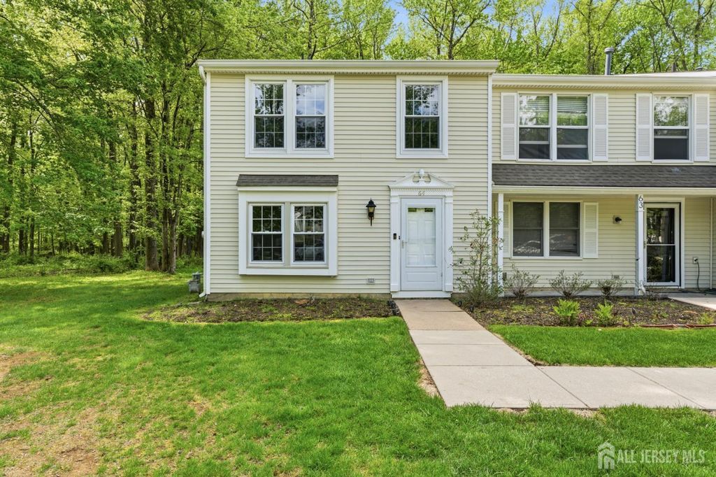 64 Cottonwood Court 64, South Brunswick, NJ 08852