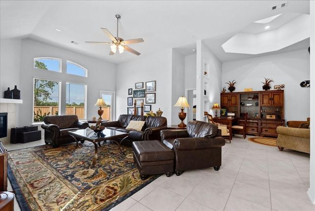 4907 Autumn Hills Trail, Pearland, TX 77584