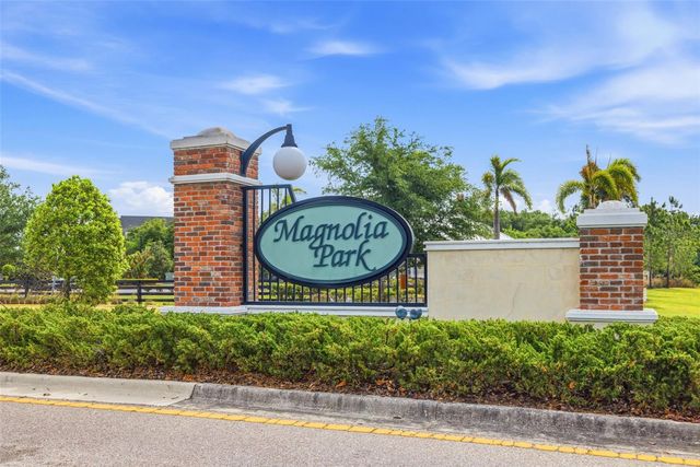 9341 AMERICAN HICKORY LANE, Riverview, FL 33578