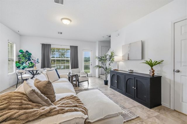 9341 AMERICAN HICKORY LANE, Riverview, FL 33578