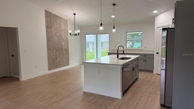 17 MALAUKA RUN DRIVE, Ocklawaha, FL 32179