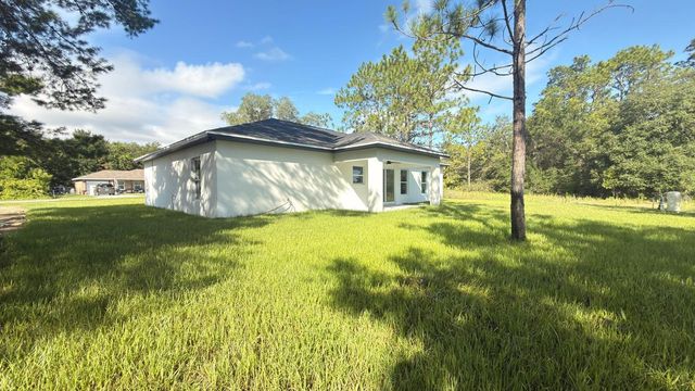 17 MALAUKA RUN DRIVE, Ocklawaha, FL 32179