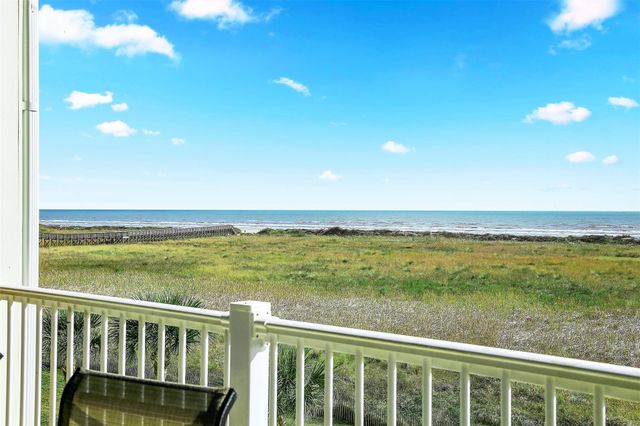 4221 Grassy Pointe Drive 203, Galveston, TX 77554