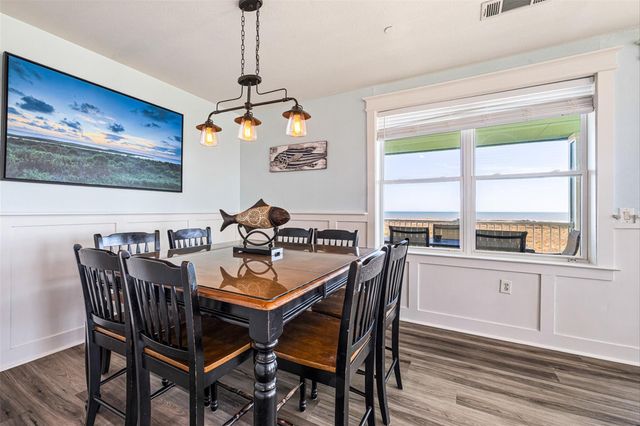 4221 Grassy Pointe Drive 203, Galveston, TX 77554