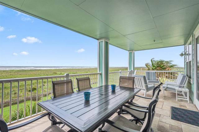 4221 Grassy Pointe Drive 203, Galveston, TX 77554