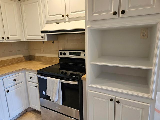 2886 E Fernley Dr Drive E 1, West Palm Beach, FL 33415