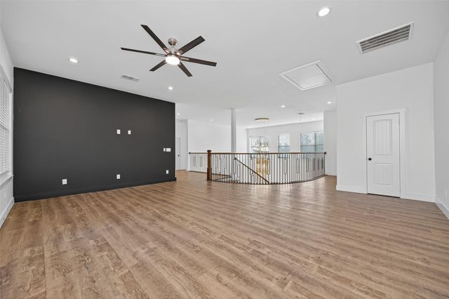 8006 Longridge Drive, Houston, TX 77055