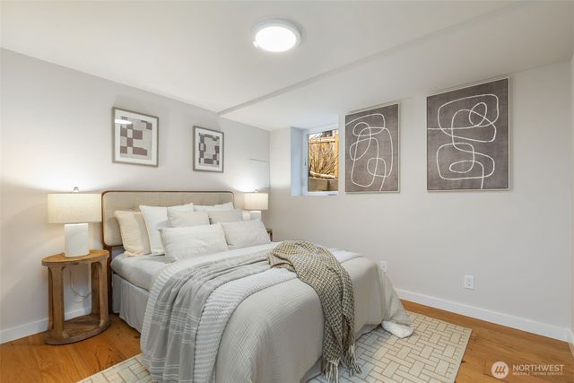 8254 Interlake Avenue N, Seattle, WA 98103