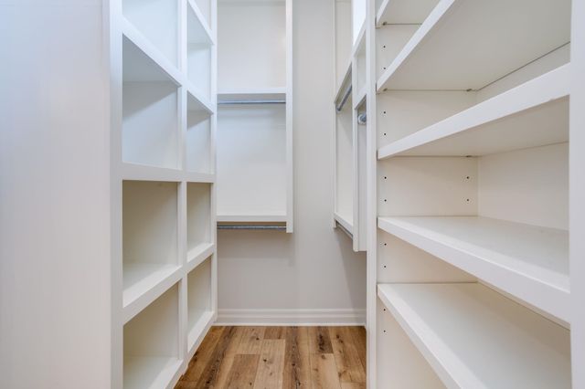 9010 E 33rd Cir S, Wichita, KS 67210