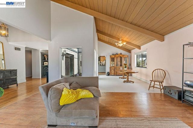 4767 Bel Roma Rd, Livermore, CA 94551