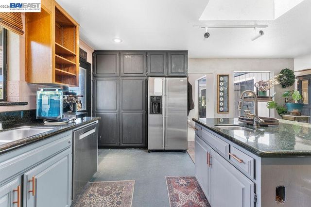 4767 Bel Roma Rd, Livermore, CA 94551