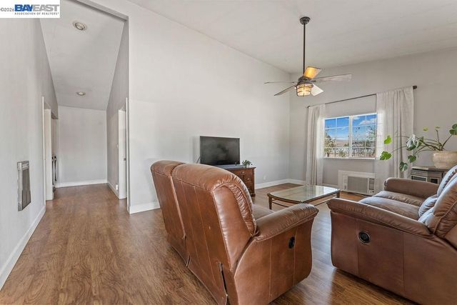 4767 Bel Roma Rd, Livermore, CA 94551