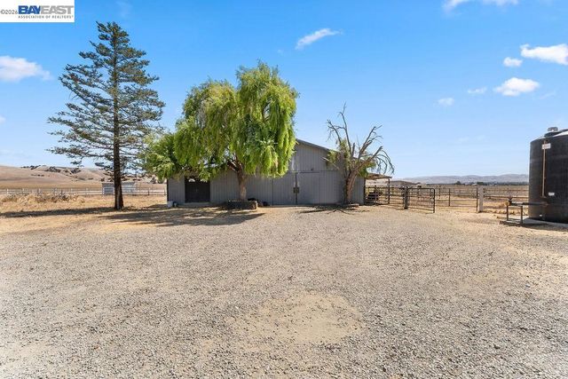 4767 Bel Roma Rd, Livermore, CA 94551