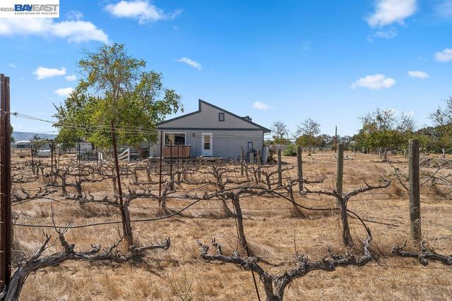 4767 Bel Roma Rd, Livermore, CA 94551